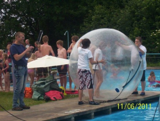 walk_on_water_3_20130528_1456373768